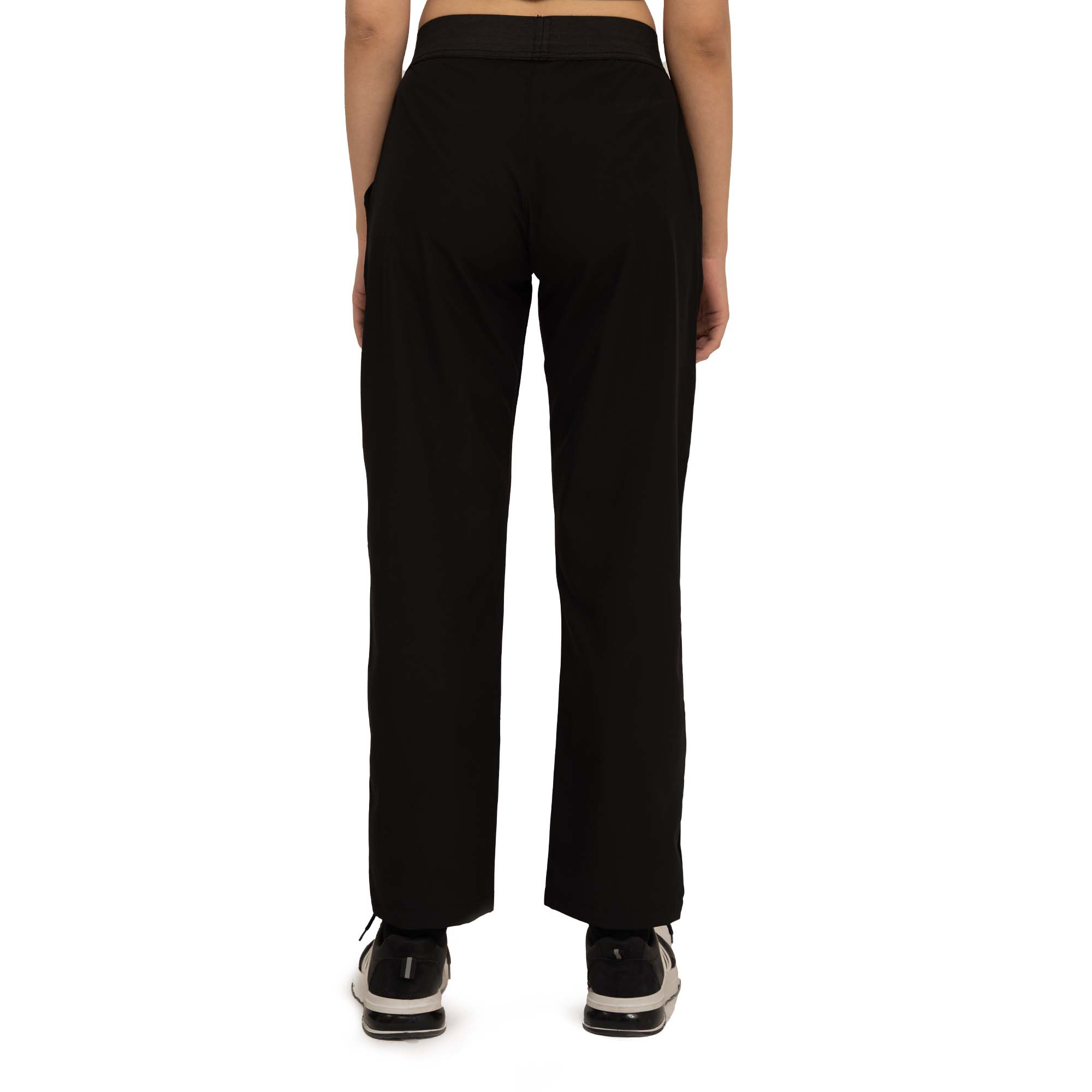 Seam Flow Pants - Black