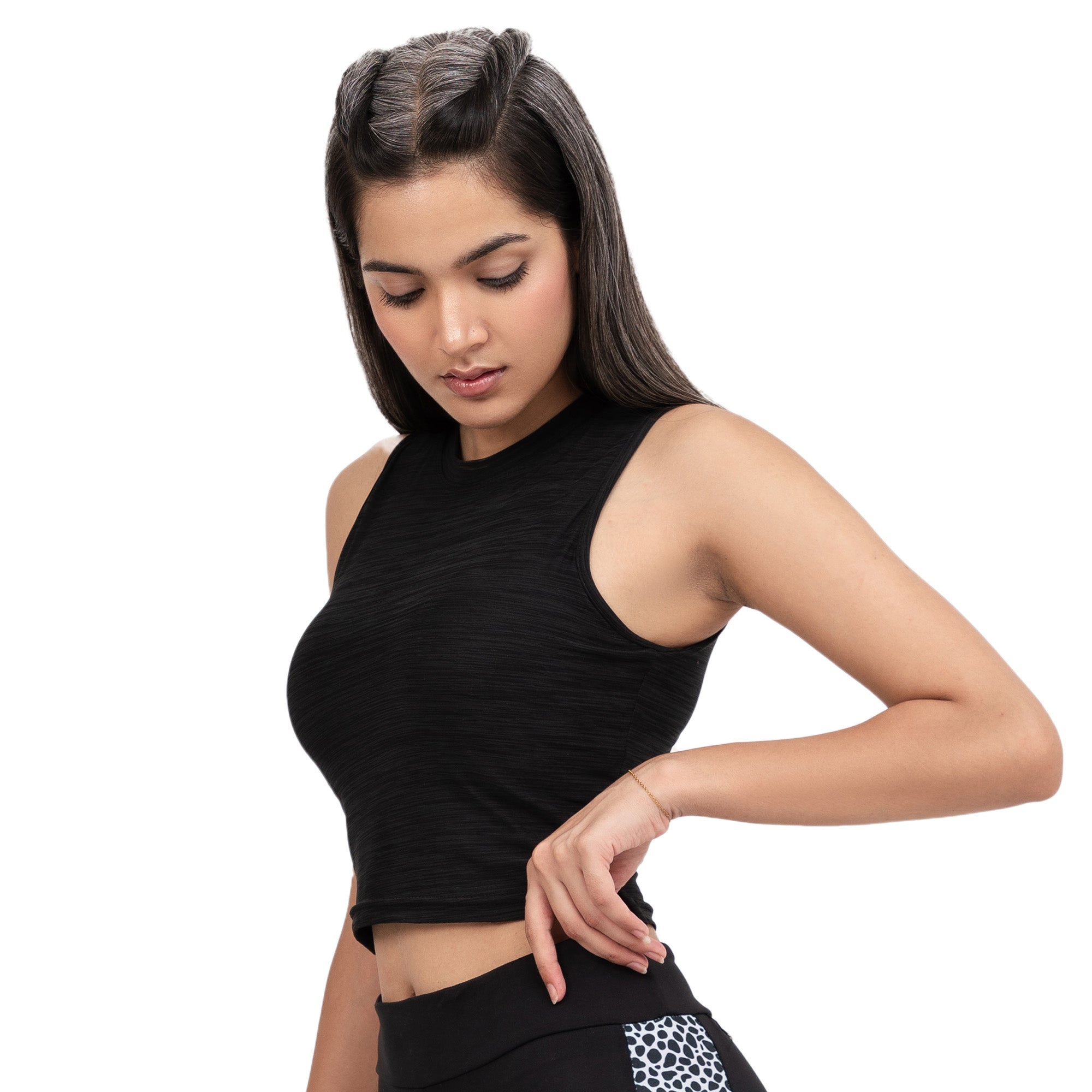 Aura 2-in-1 Crop Top - Black