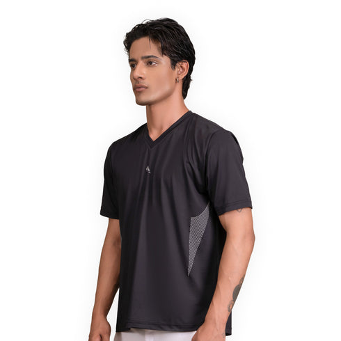 Fusion V-Neck - Black