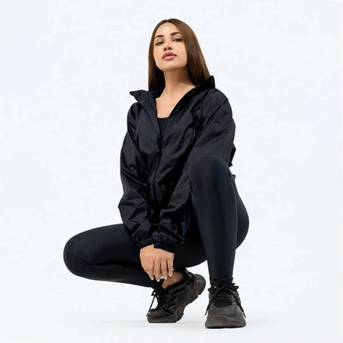 Revolve Windbreaker - Black